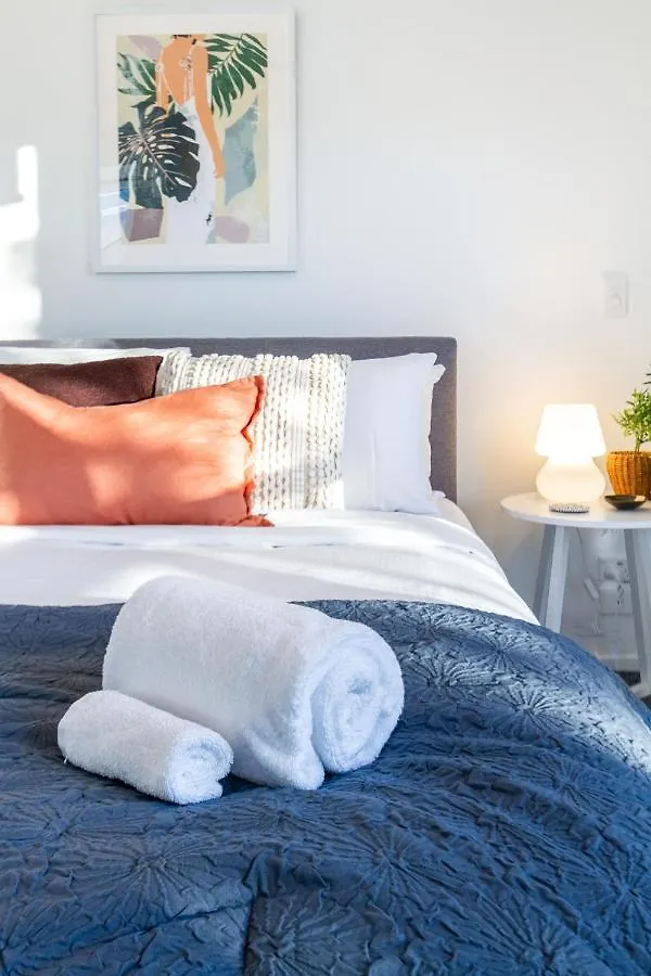 Best Of Central Christchurch 2 Bed 2 Bath Apartment